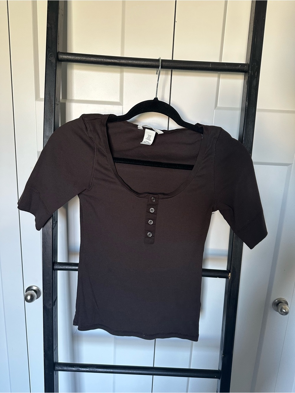H&M Short Sleeve Scoop Neck Henley Top - Dark Brown